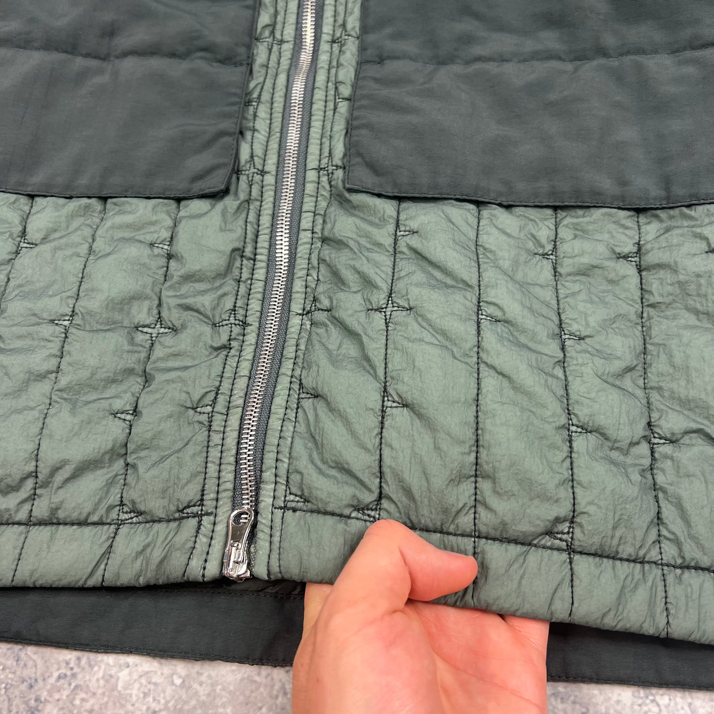 Stone Island Green Quilted Nylon Stella Primaloft Jacket Large 24.5”