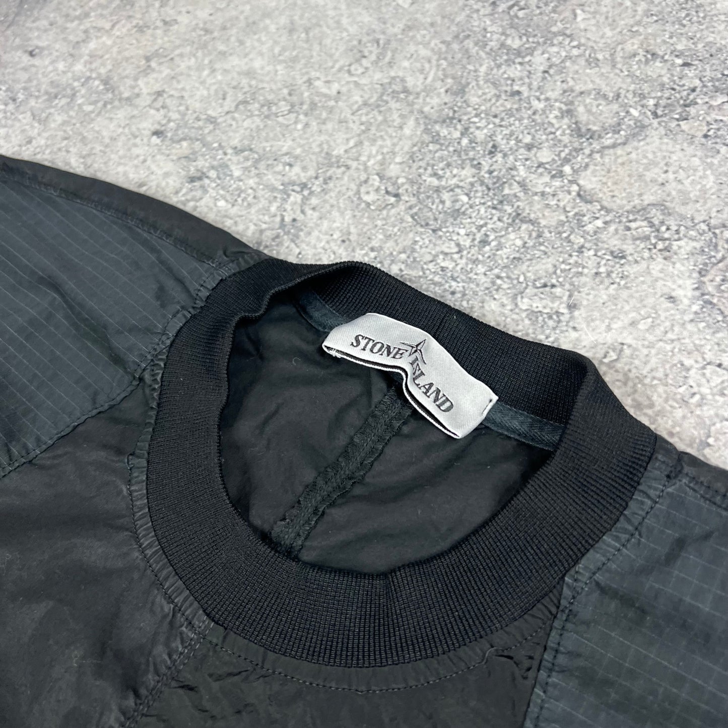 Stone Island Black Nylon Metal Ripstop Pullover Medium 23.5”