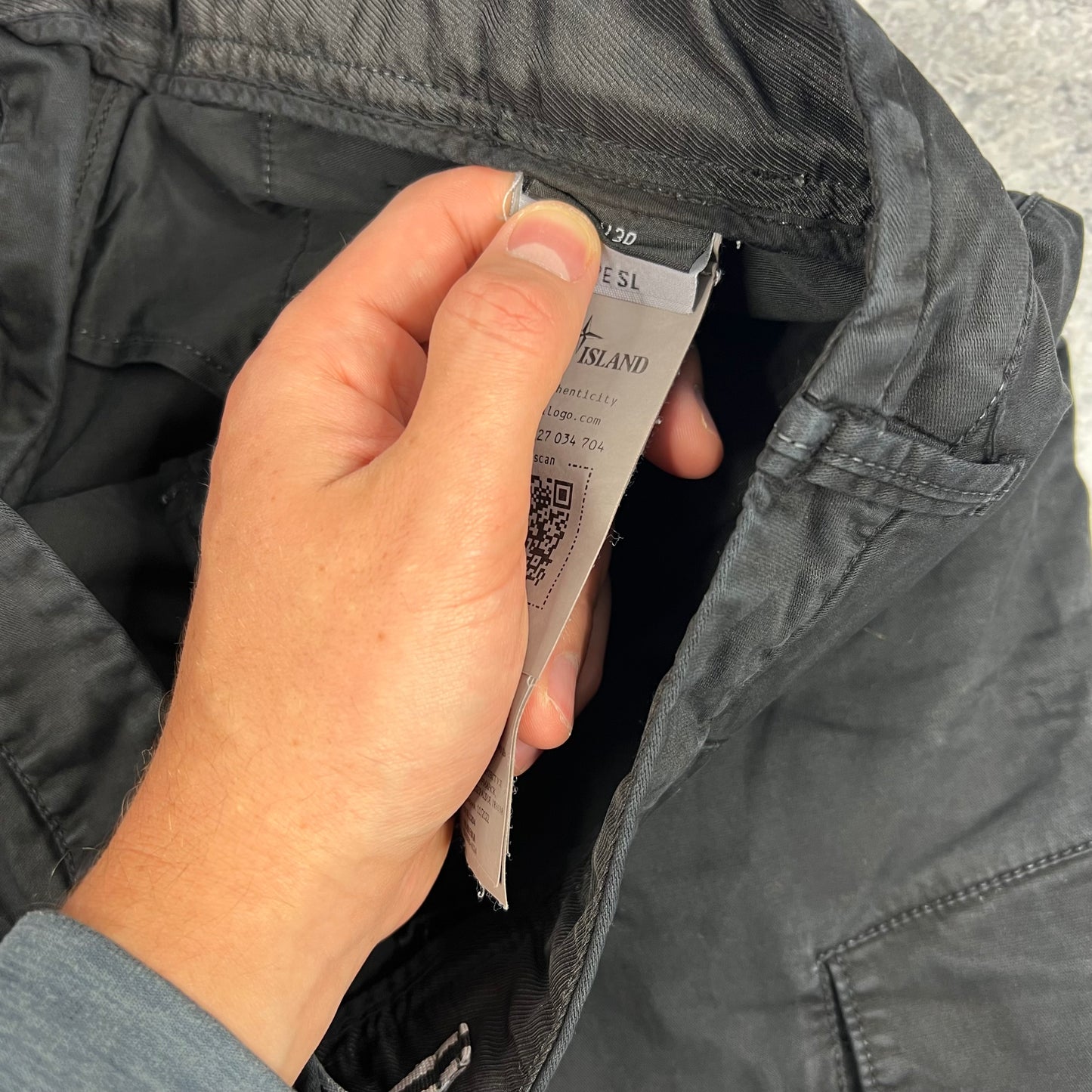 Stone Island Black Slim Cargo Shorts W30”