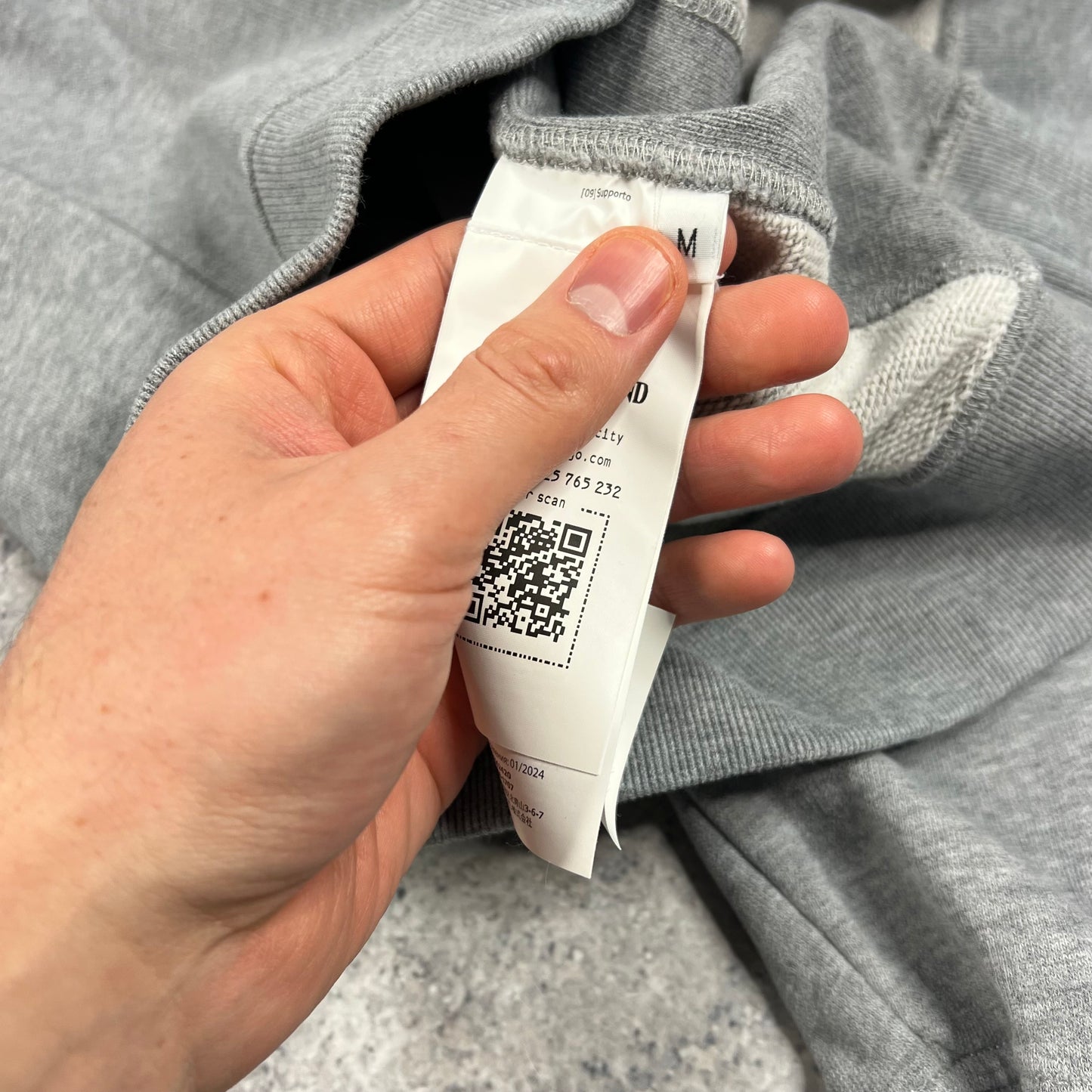 Stone Island Grey Sweatshirt Medium 22.5”