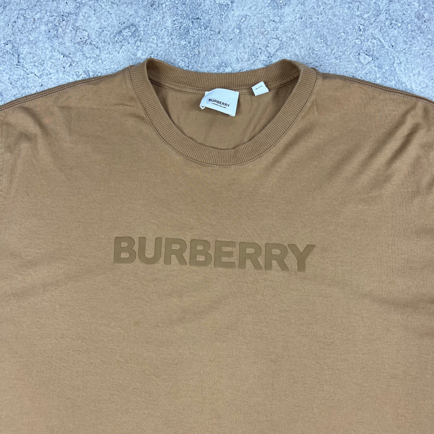 Burberry Tan Spellout T-Shirt Large 25”