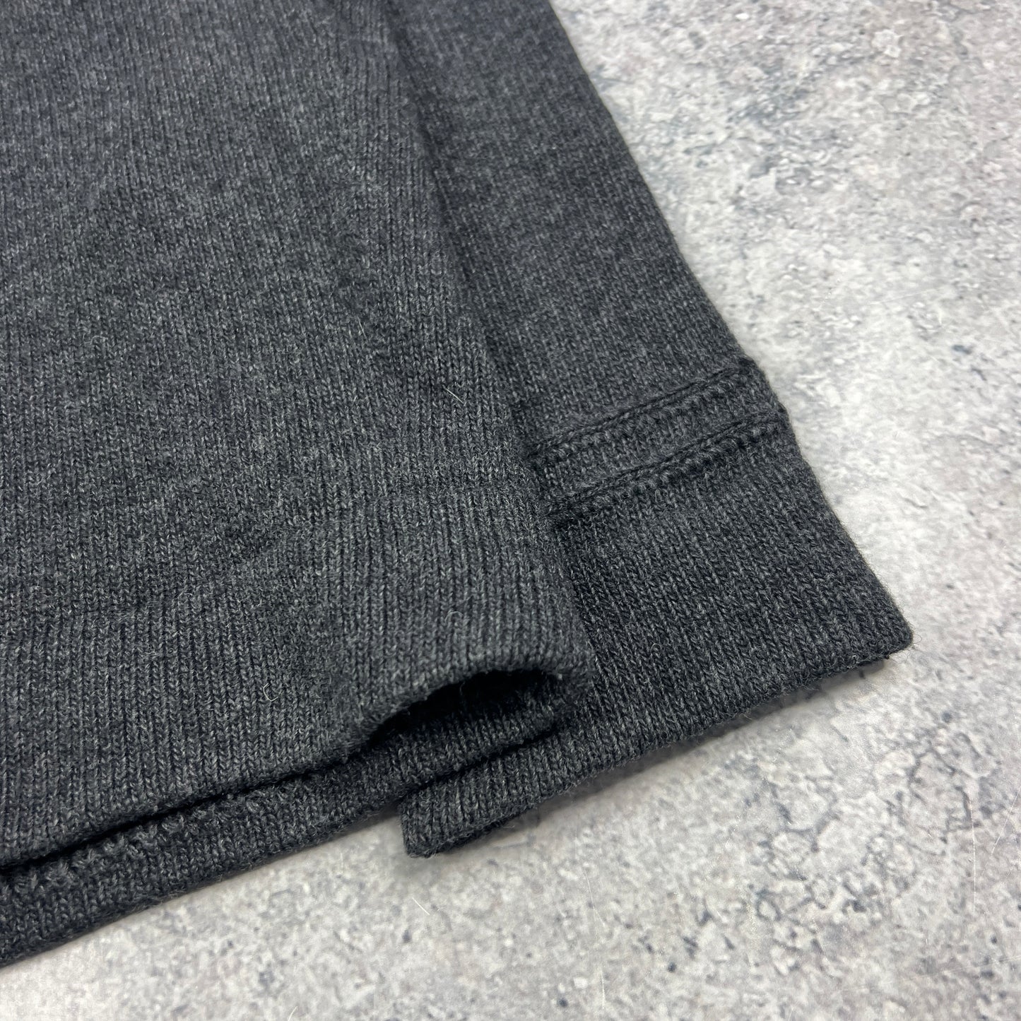 Stone Island Dark Grey Wool Q Zip Jumper XL 23”