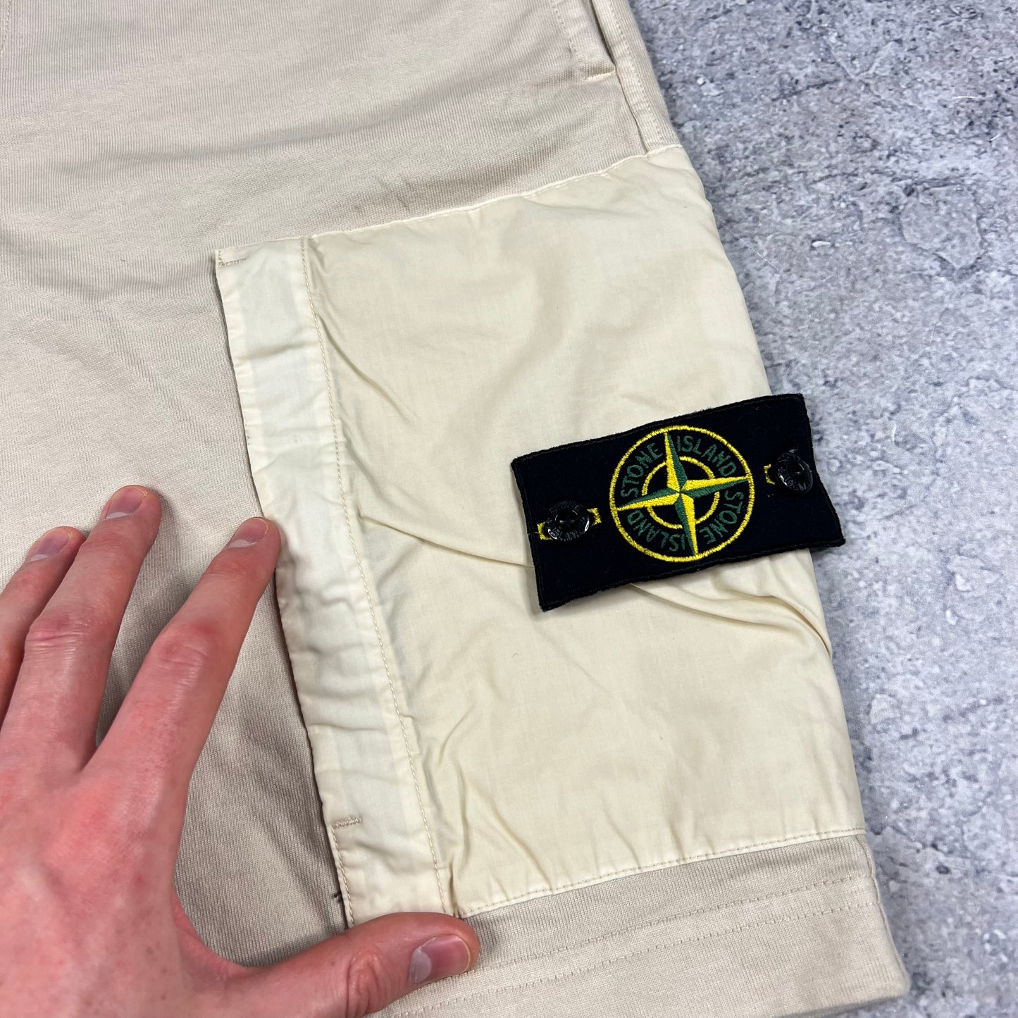 Stone Island Beige Mussola Jogger Shorts Medium 30-32”