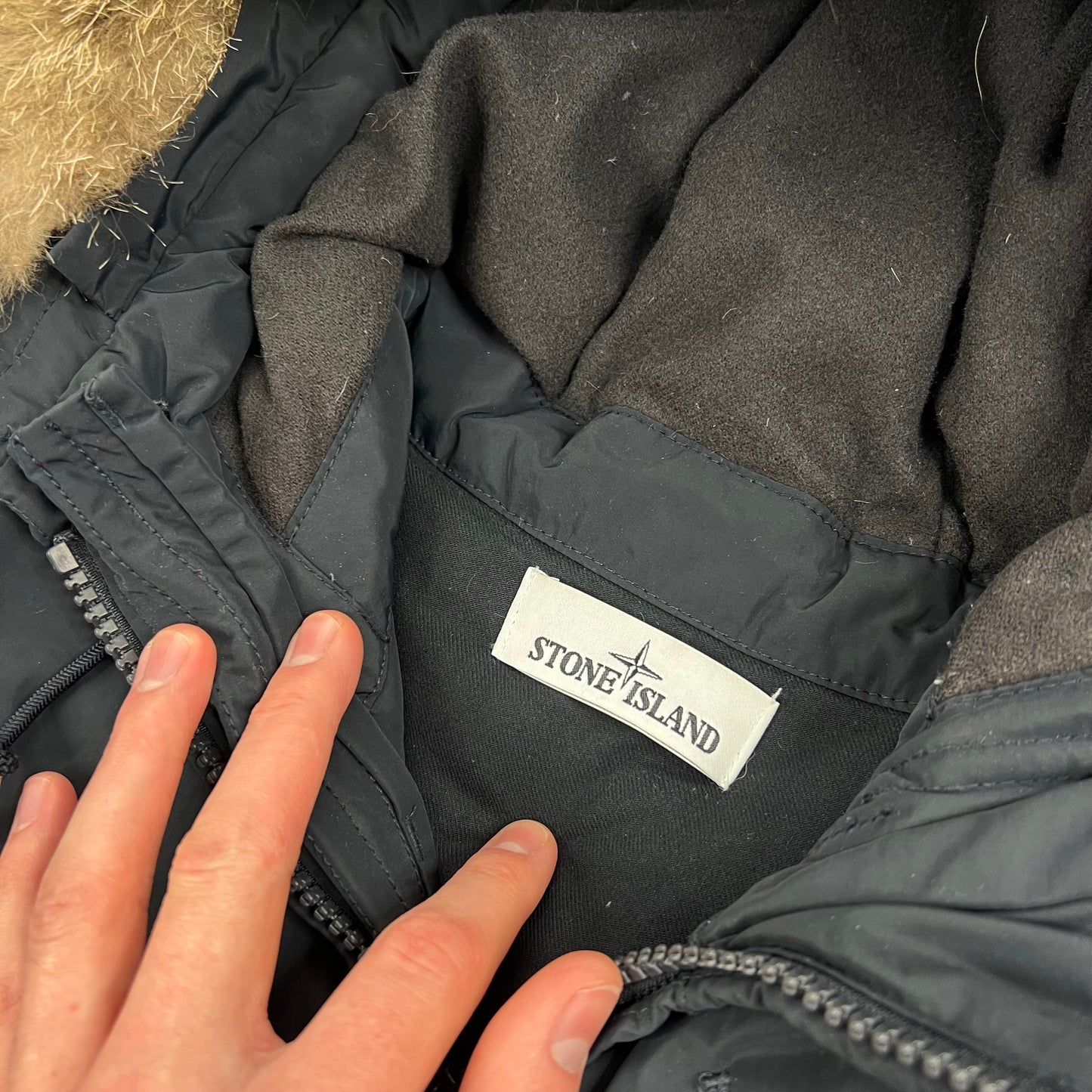 Stone Island Navy Micro Reps Down Parka Medium 23”