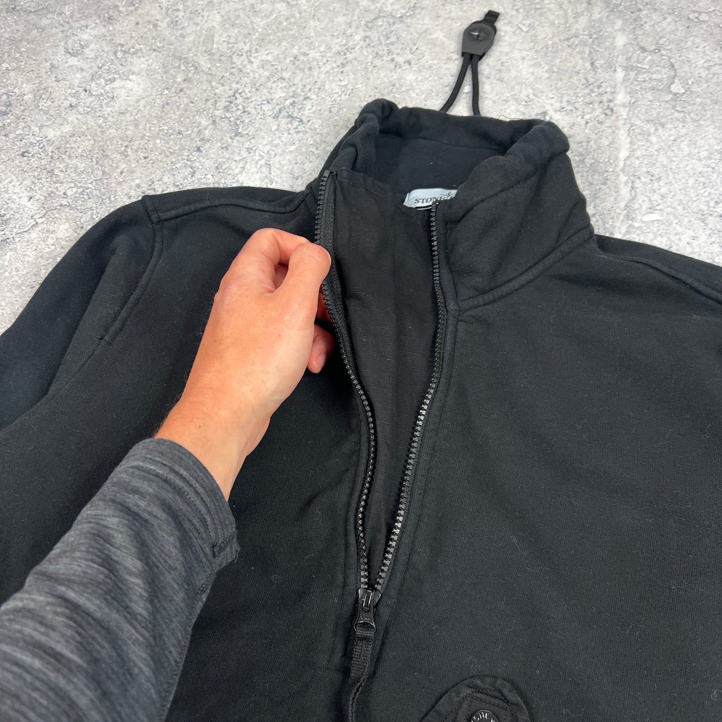 Stone Island Black Quarter Zip Sweatshirt Small 21.25”