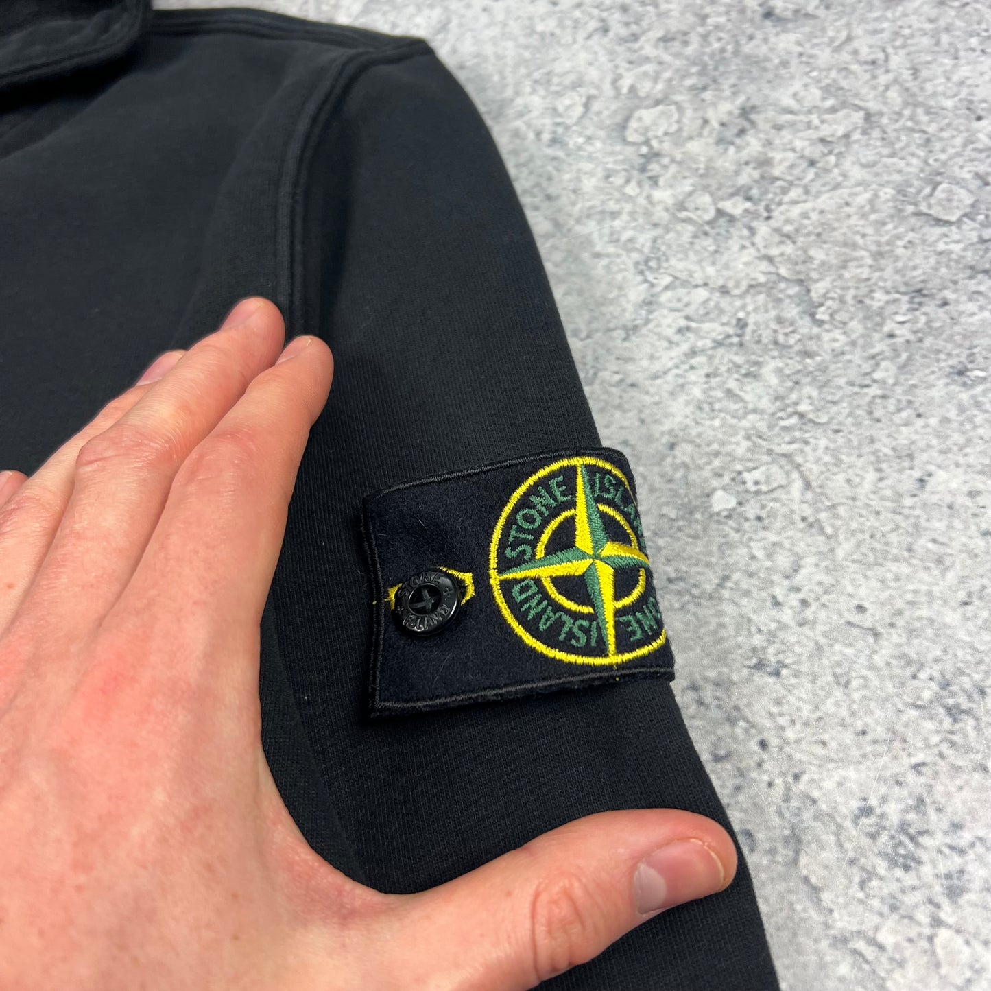 Stone Island Black Pullover Hoodie Medium 21.75”
