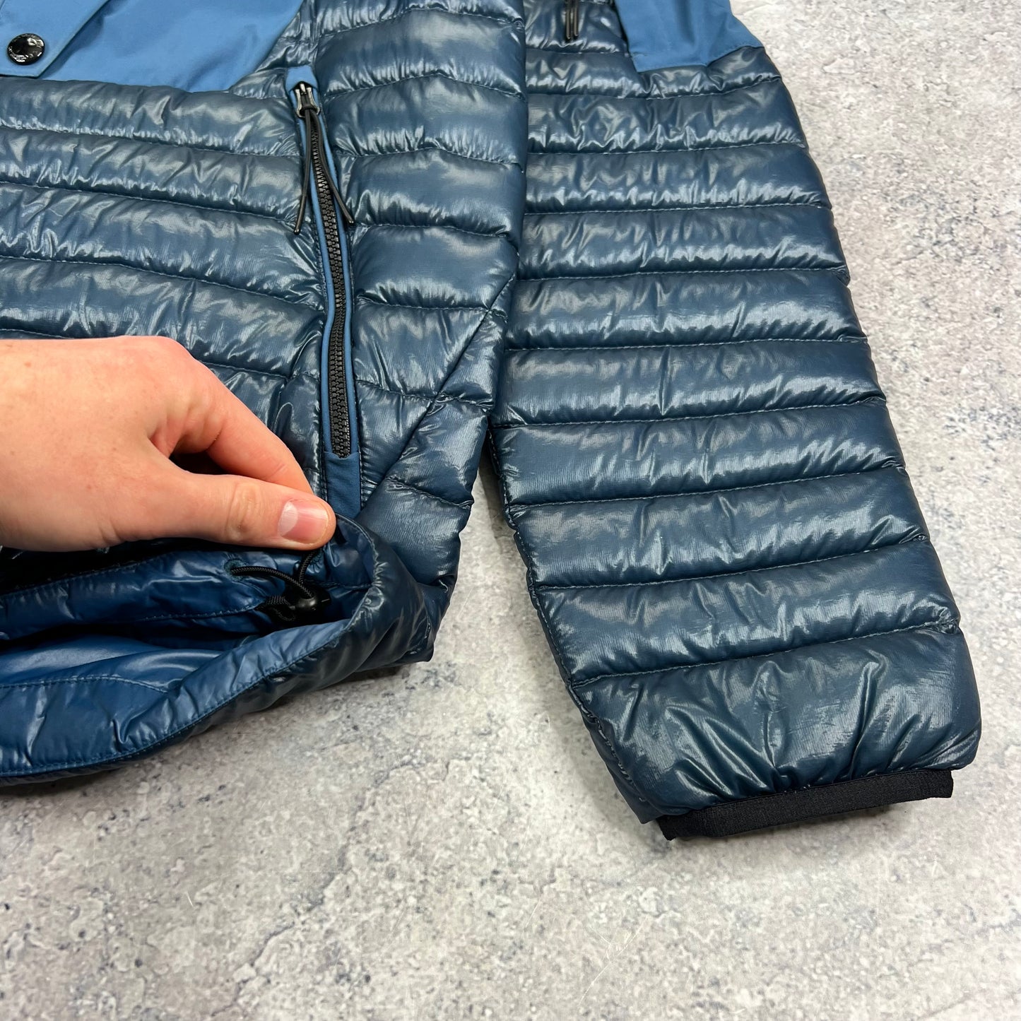 CP Company DD Shell Down Jacket 48- Medium 21”