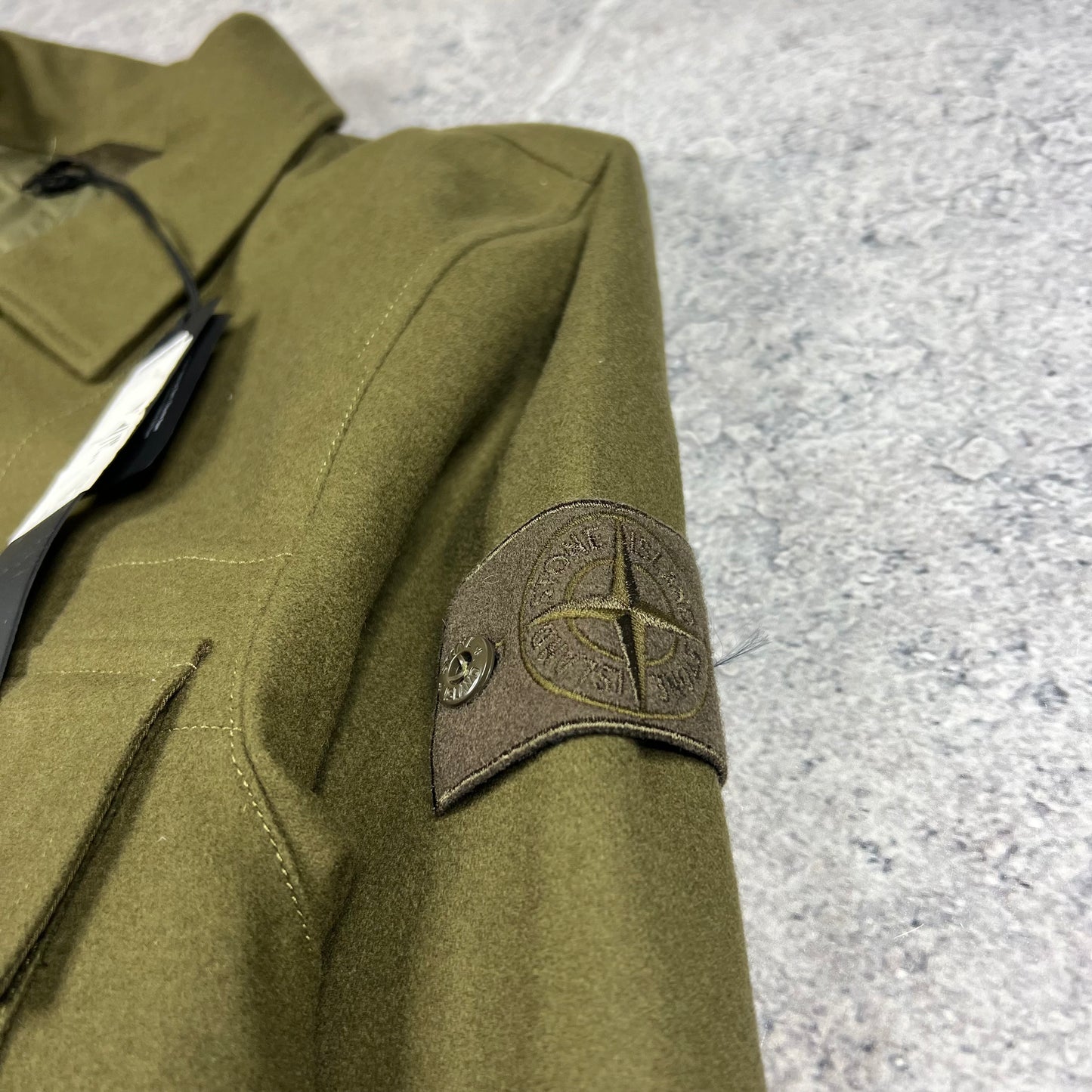 Stone Island Khaki Ghost Wool Overshirt Medium 21.75” BNWT