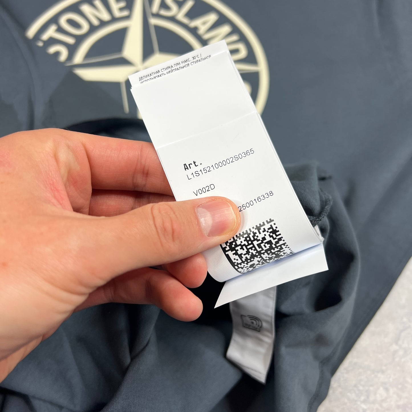 Stone Island Blue Whirlwind Logo T-Shirt Medium 22.75” BNWT