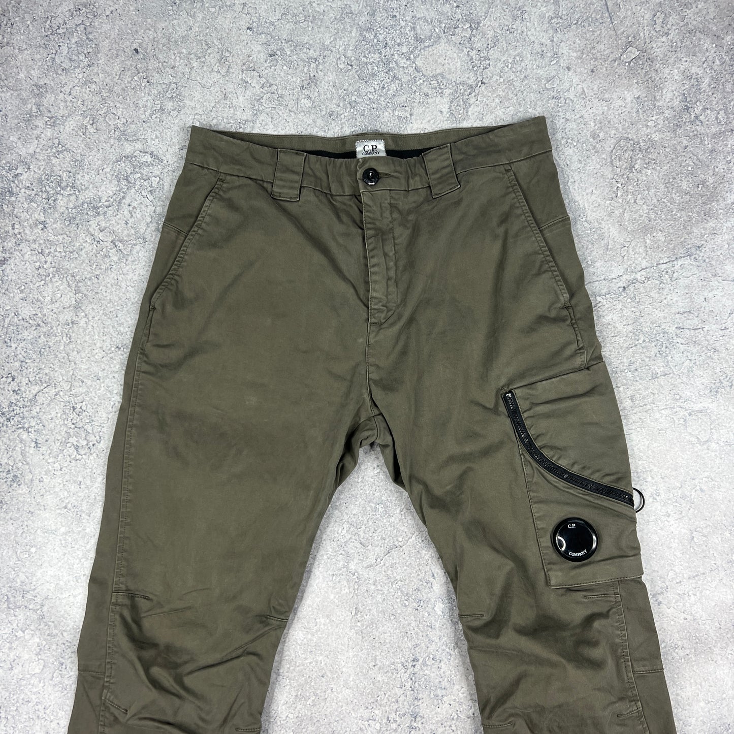 CP Company Khaki Lens Cargos Size 48- W32”