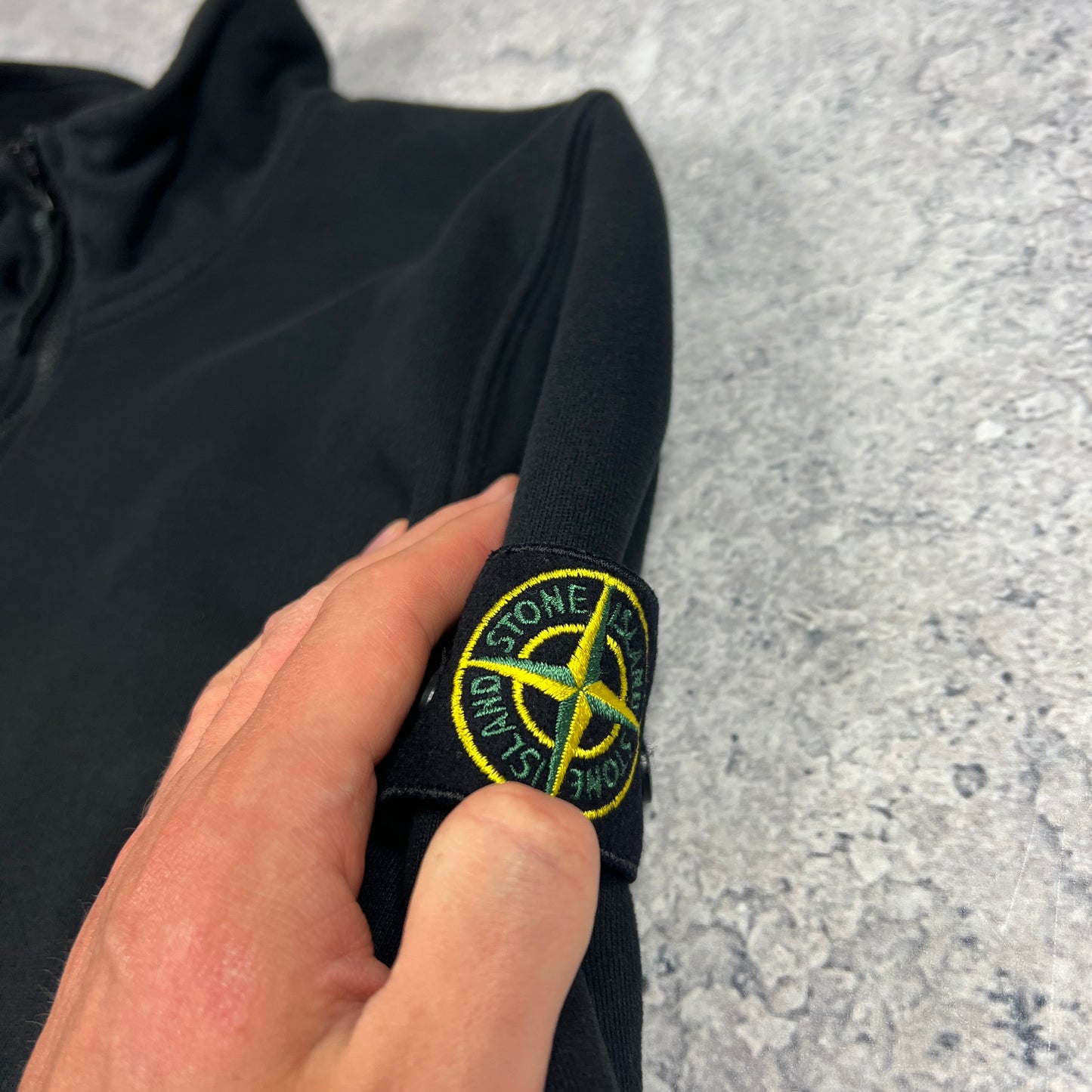Stone Island Black Quarter Zip Sweatshirt Medium 21.75”