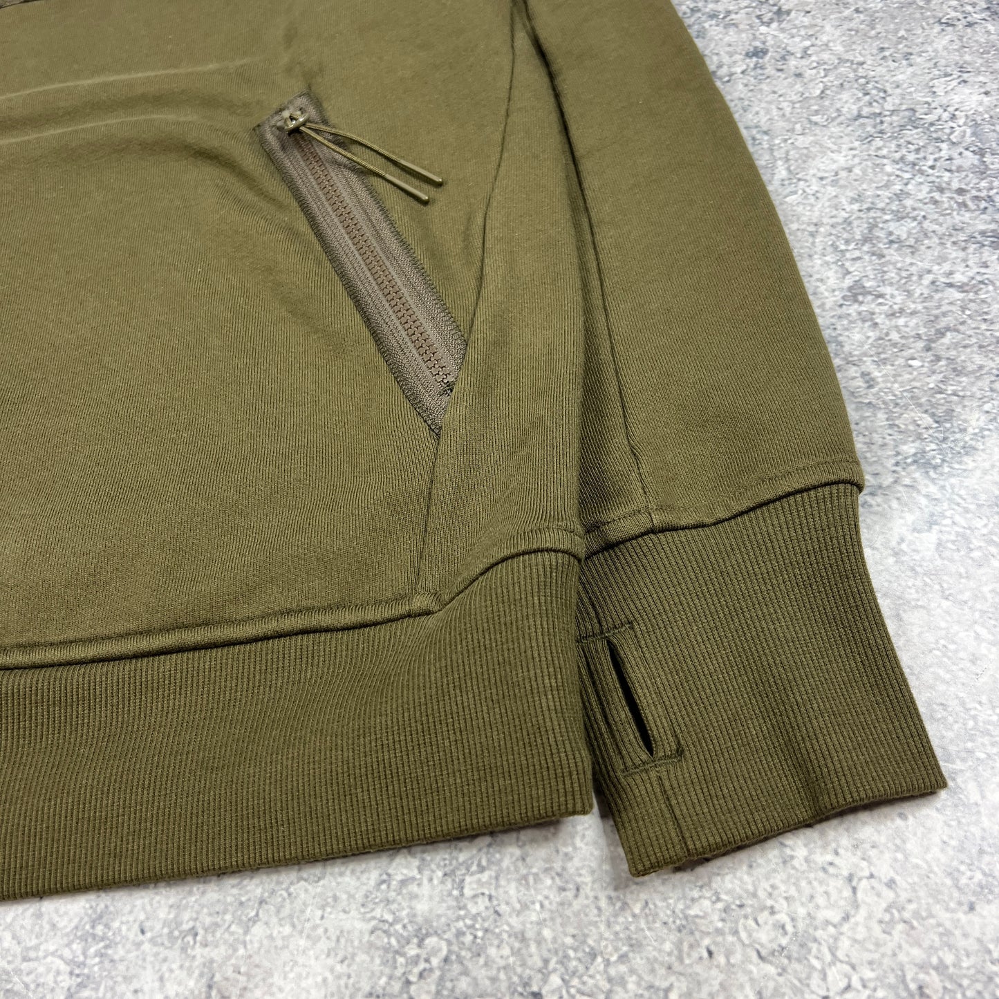 CP Company Khaki Lens Q Zip Sweatshirt Medium 22”