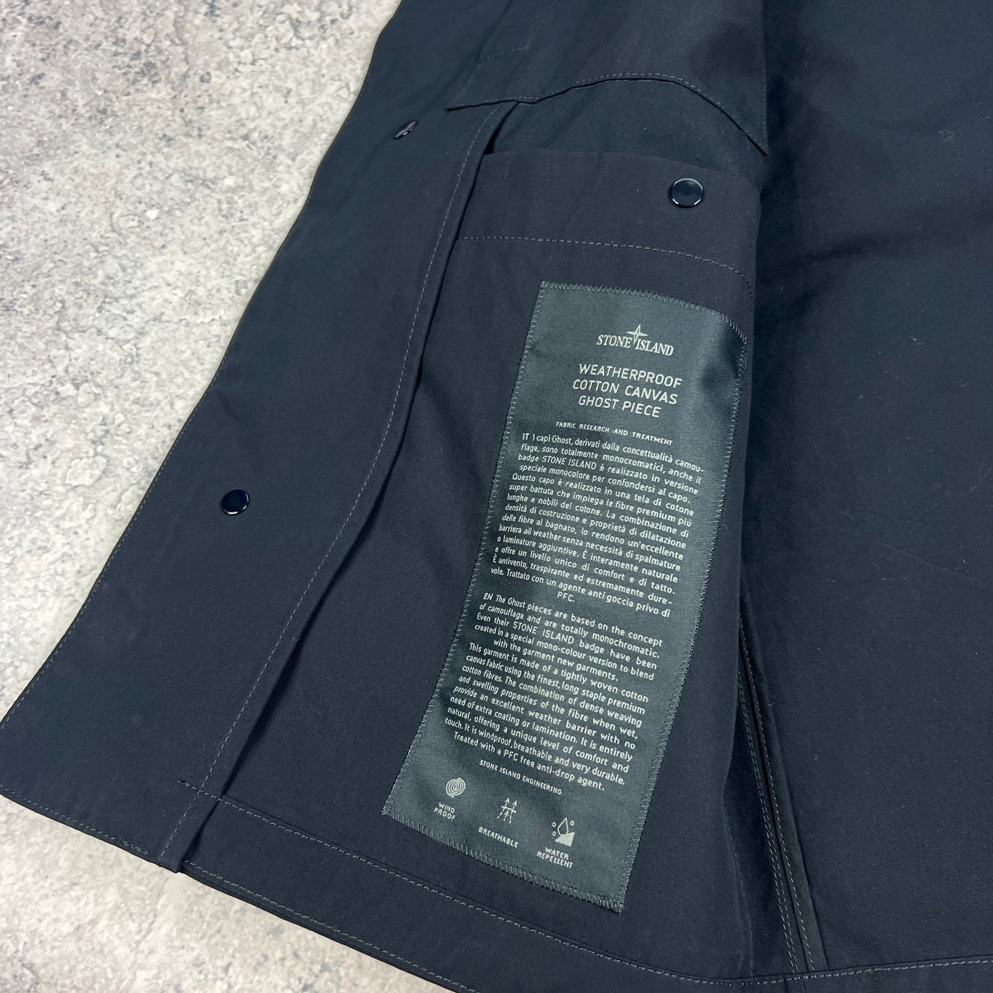 Stone Island Navy Ghost Weatherproof Cotton Jacket Small 20.5” BNWT