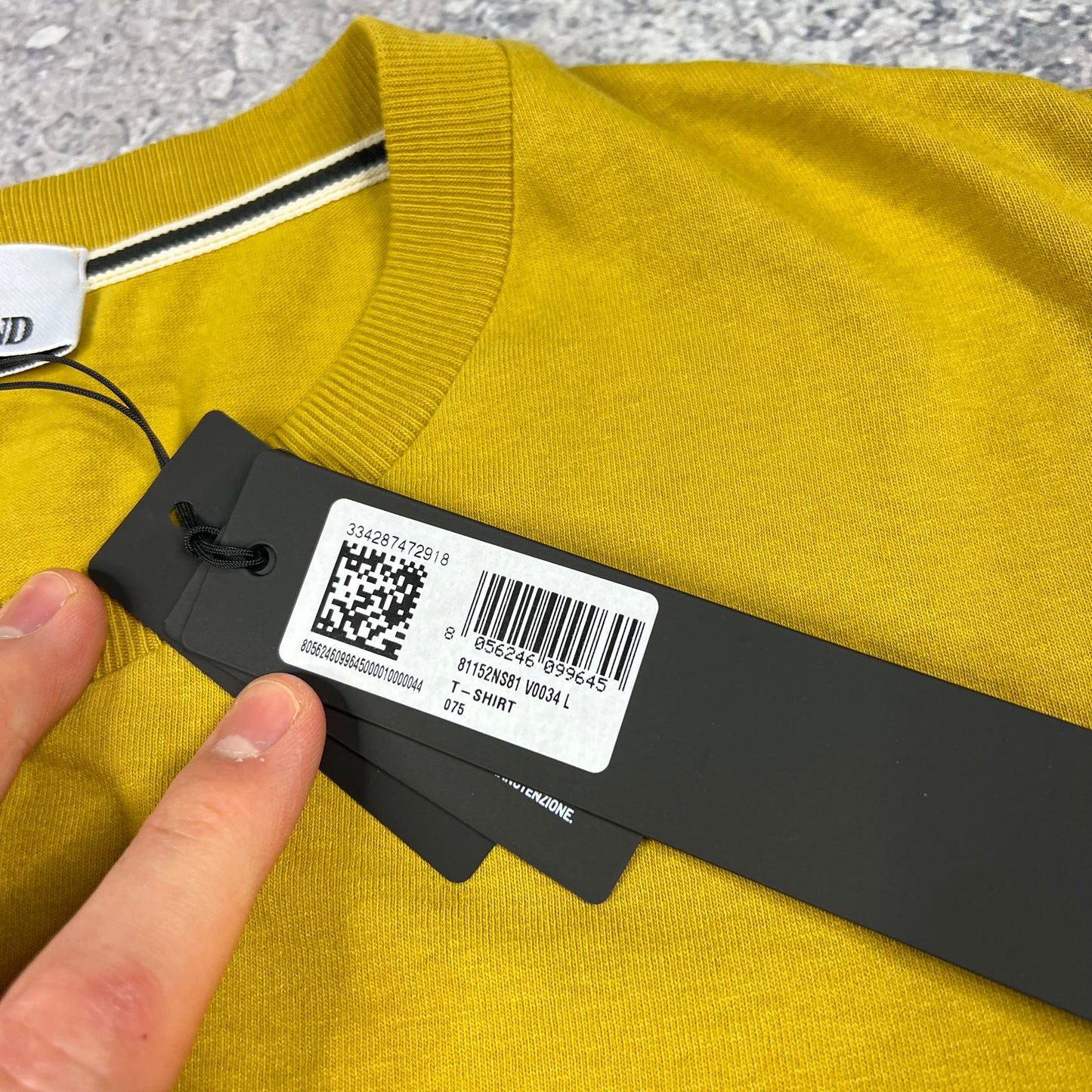 Stone Island Mustard Logo T-Shirt Large 21.5” BNWT