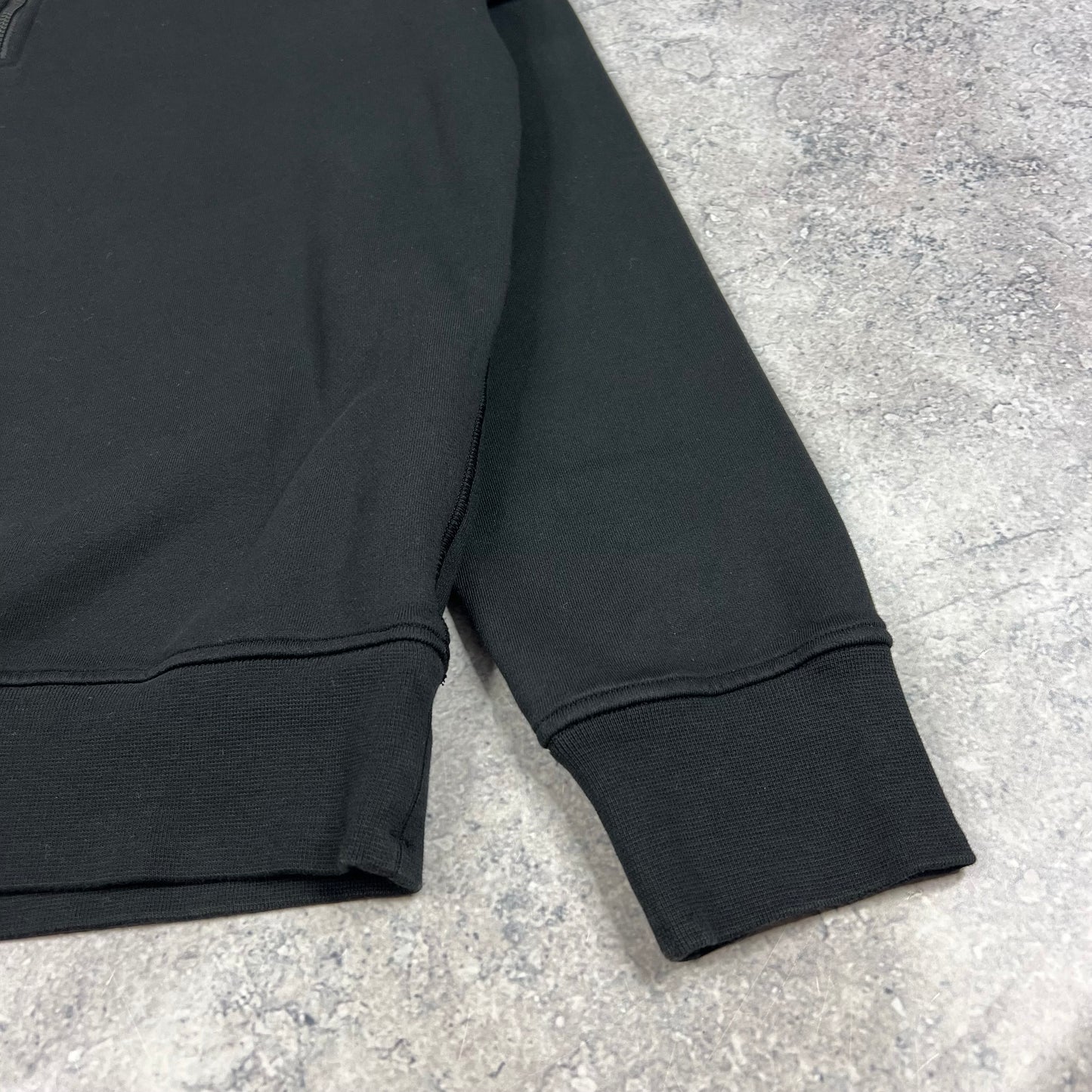 Stone Island Black Quarter Zip Sweatshirt Large 23” BNWT