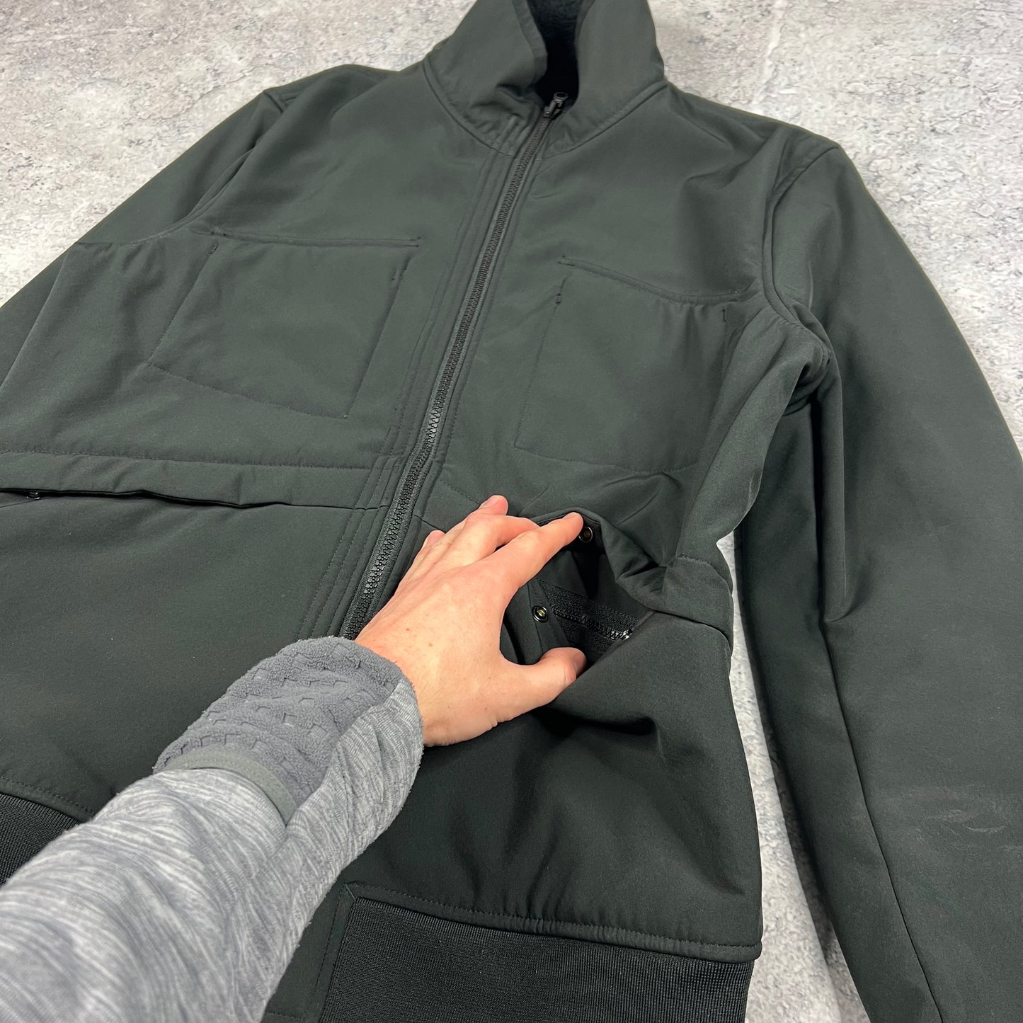 CP Company Black Fleece/Softshell Reversible Lens Jacket Medium 21”