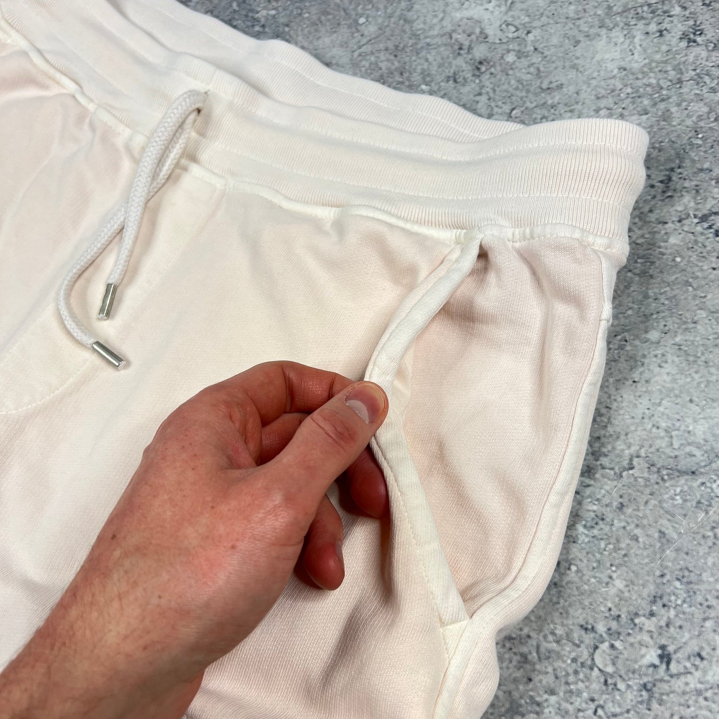 CP Pink Resist Dyed Lens Jogger Shorts Large 36”