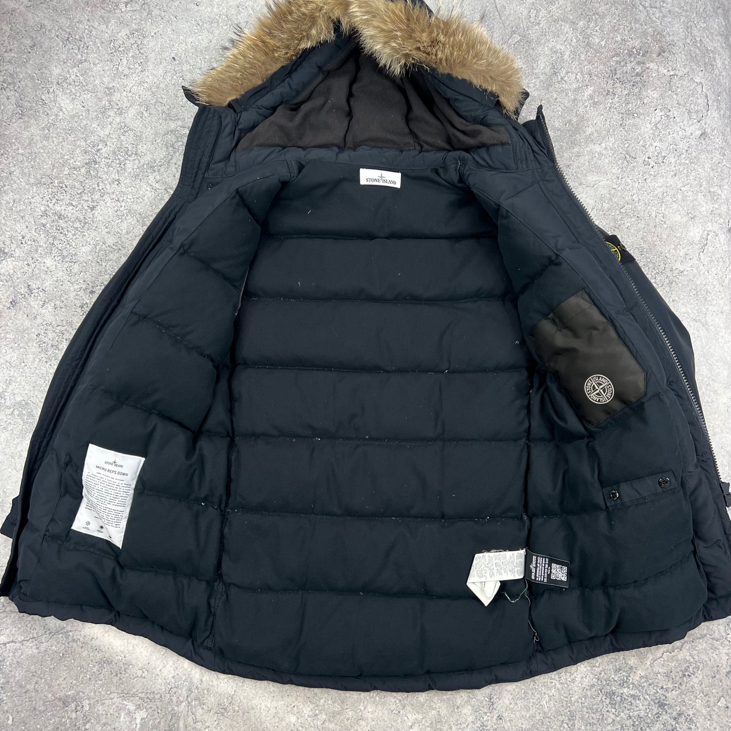 Stone Island Navy Micro Reps Down Parka Medium 23”