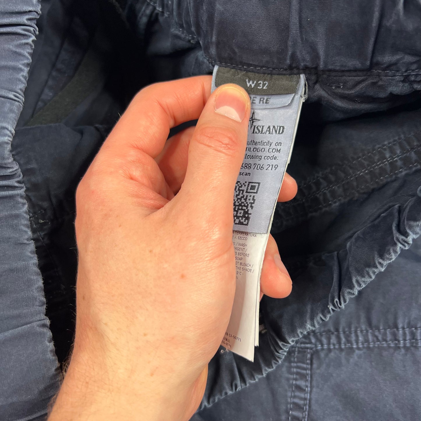 Stone Island Navy Cargo Shorts W32”