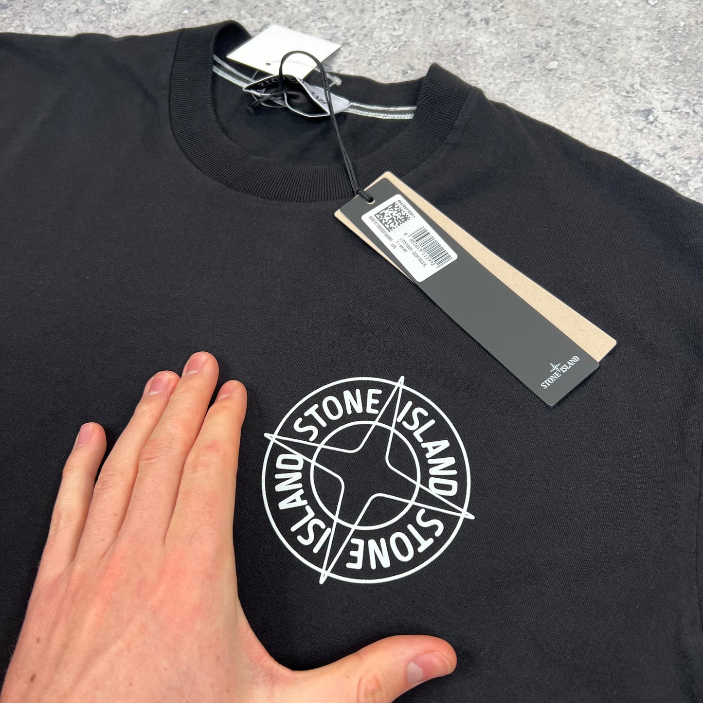 Stone Island Black Compass T-Shirt XL 25” BNWT