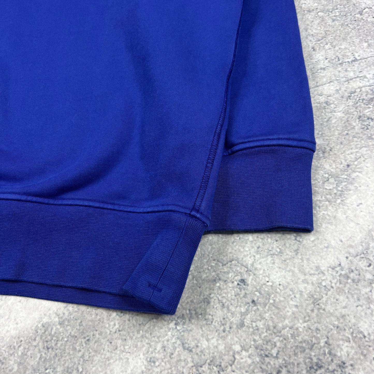 Stone Island Blue Sweatshirt XXL 26”