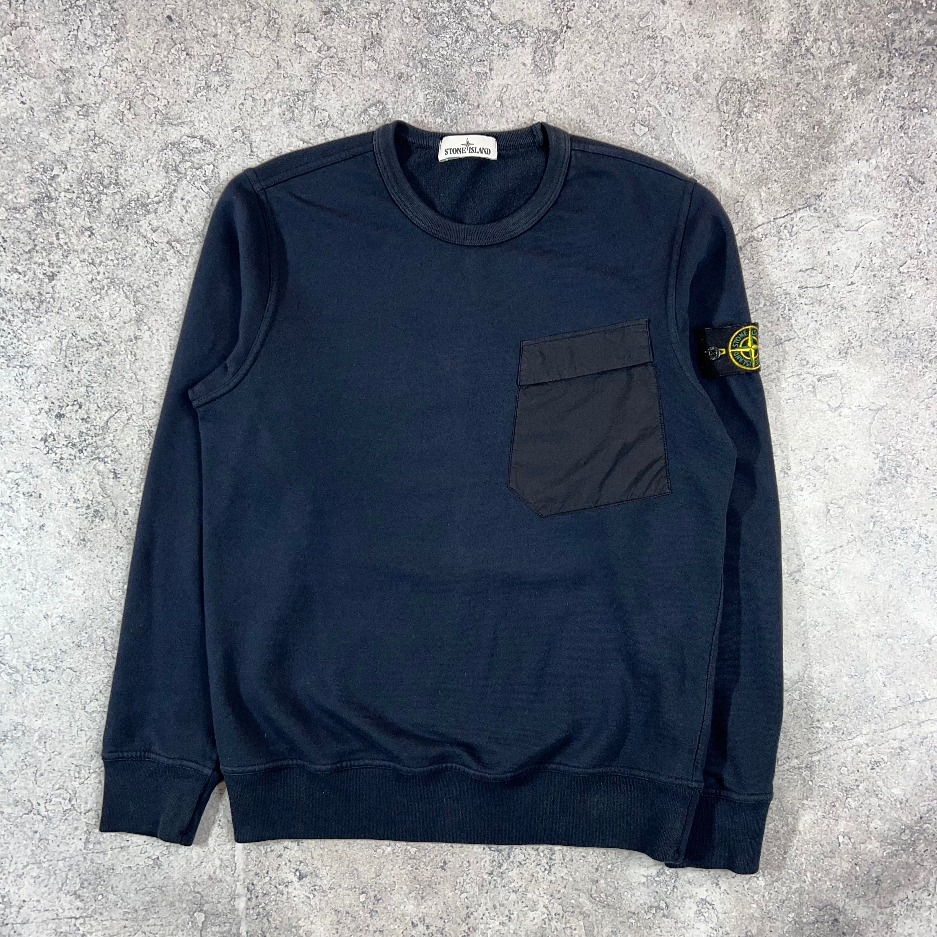 Stone Island Navy Pocket Sweatshirt Medium 21.25 Wynns Wardrobe