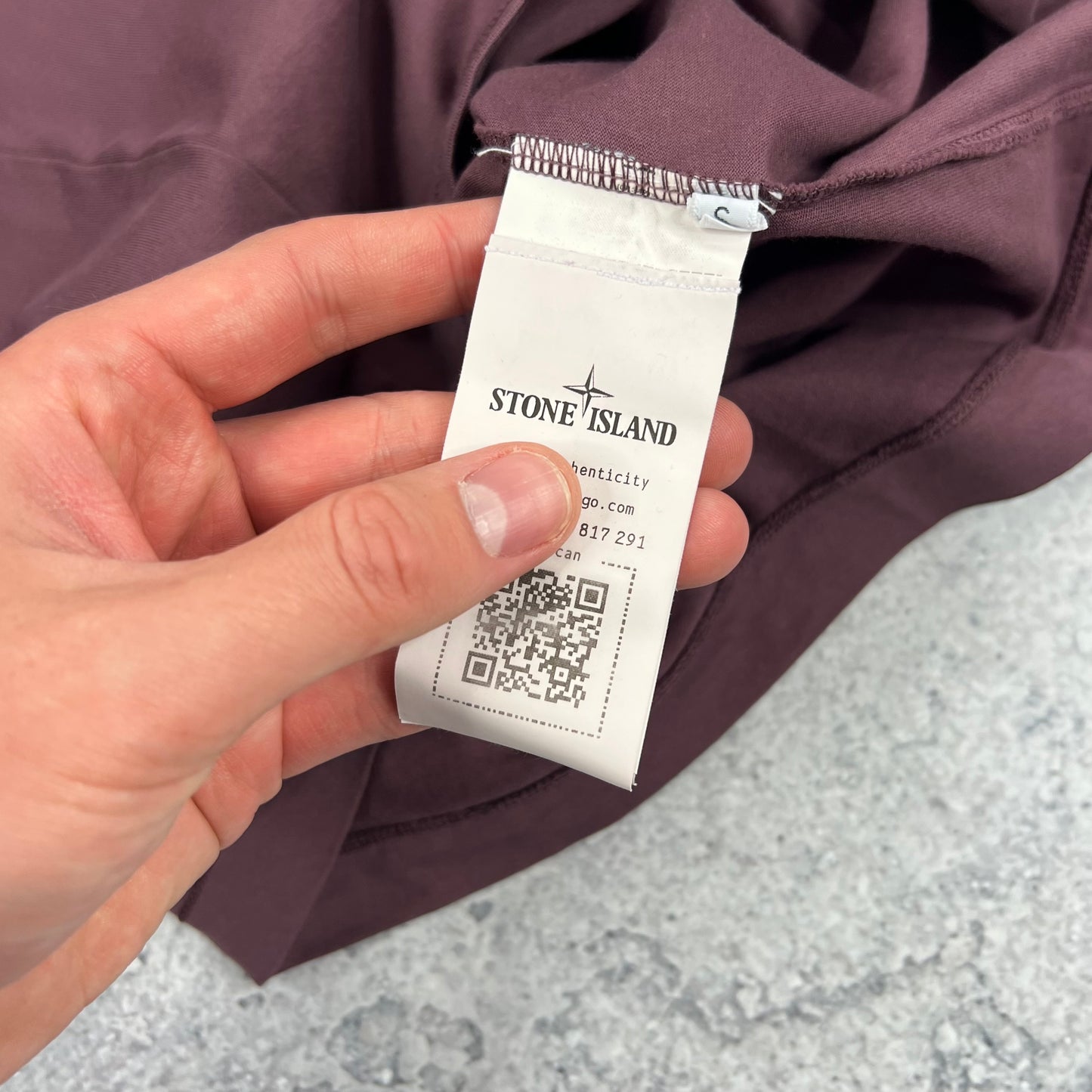 Stone Island Burgundy Patch T-Shirt Small 19” BNWT