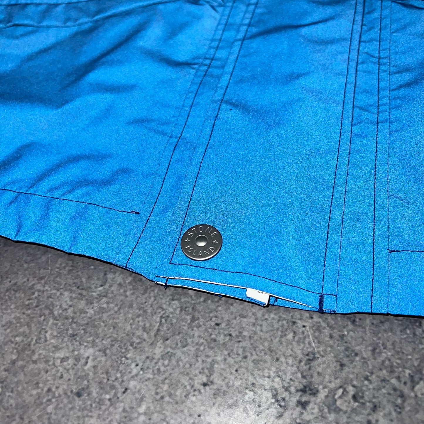 Stone Island Marina Plated Reflective Jacket Large 25.5” BNWT