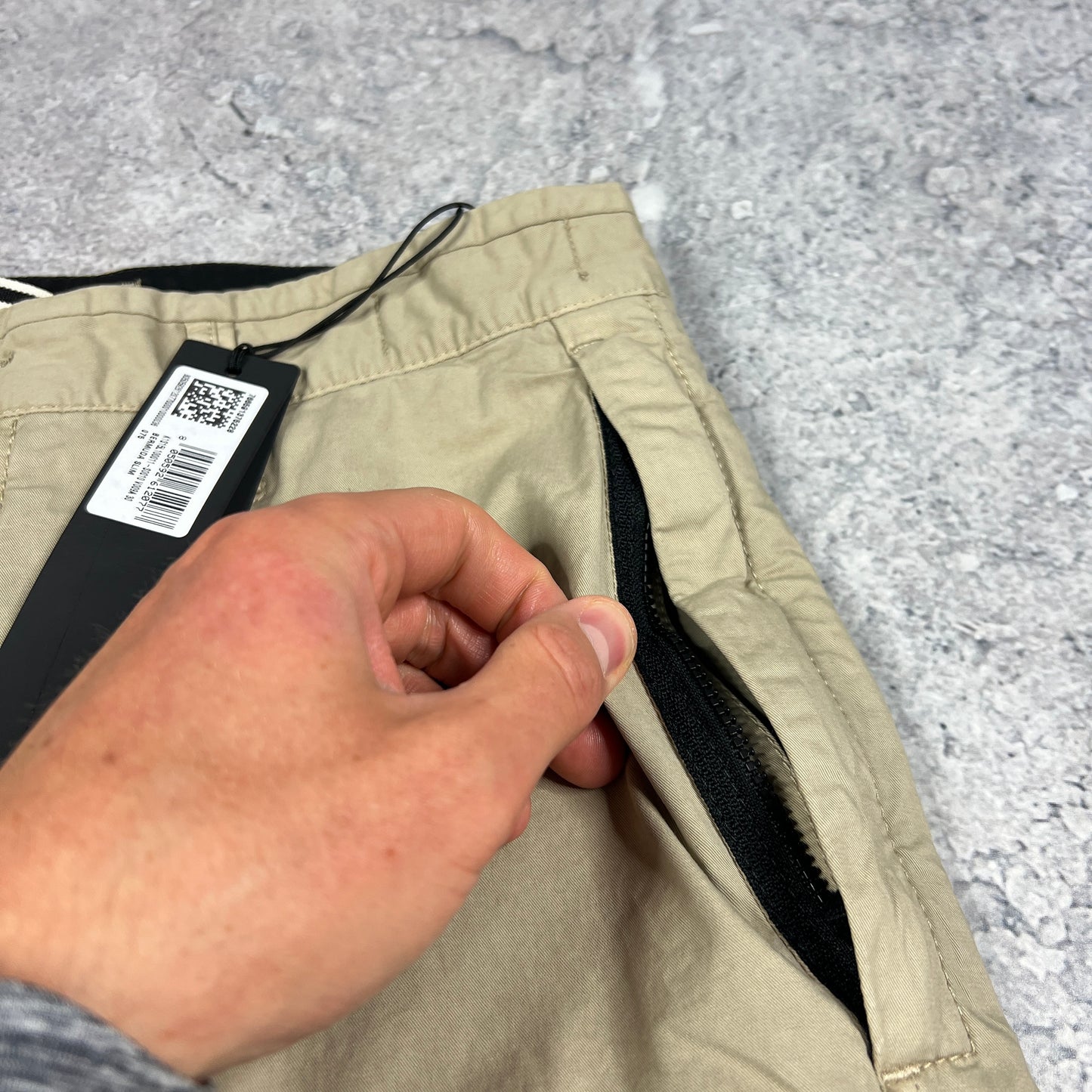 Stone Island Beige Garment Dyed Cargo Shorts W30” BNWT