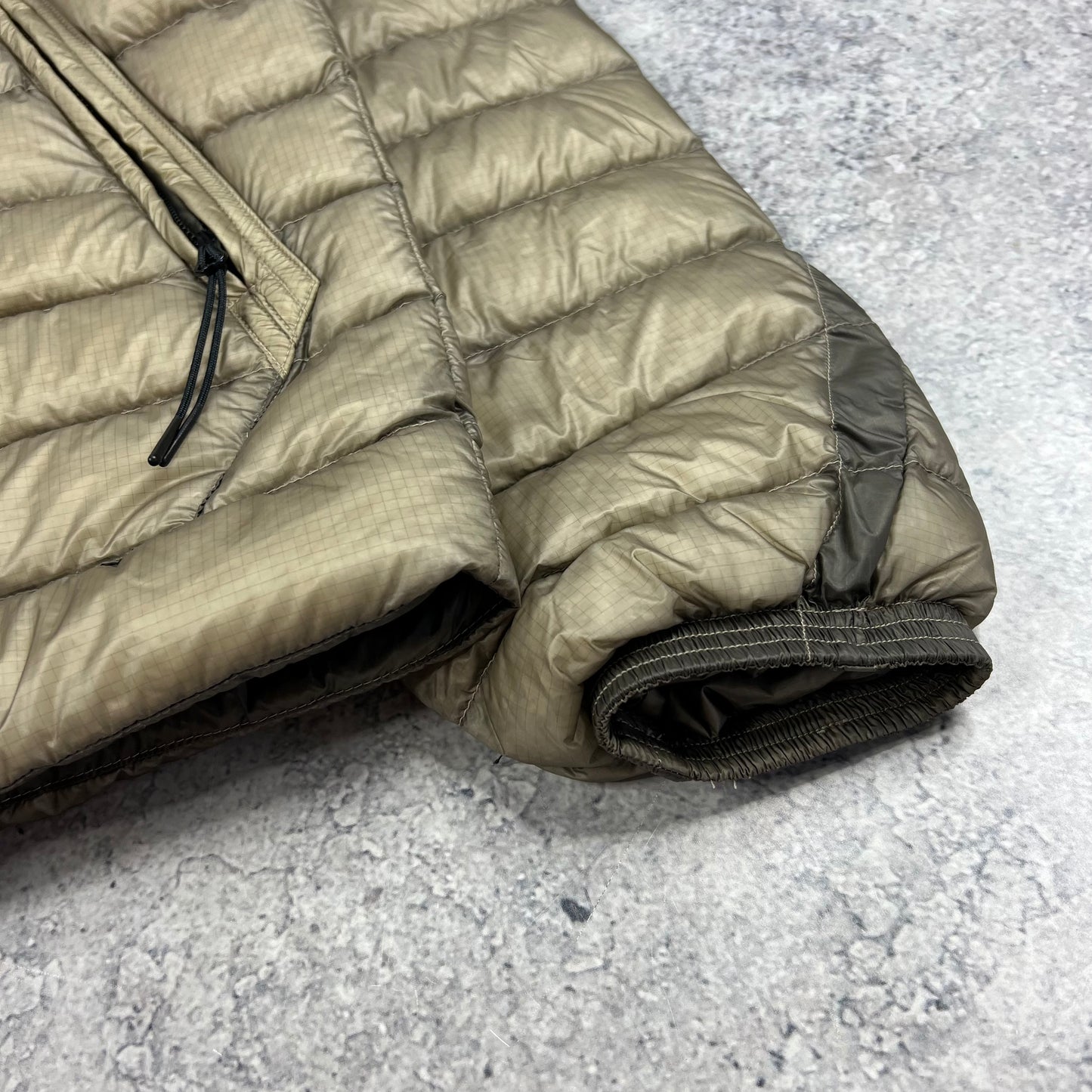 CP Company DD Shell Down Jacket Large 23.5” BNWT