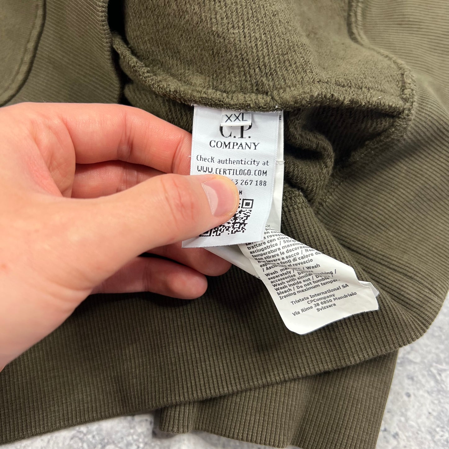 CP Company Khaki Quarter Zip Sweatshirt XXL 25”