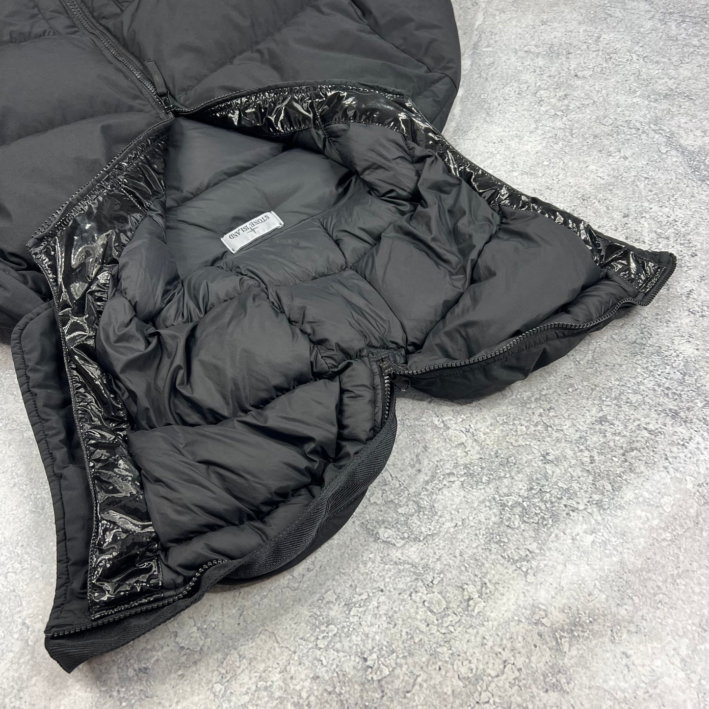 Stone Island Black Naslan Light Watro Down Jacket XXL 27”