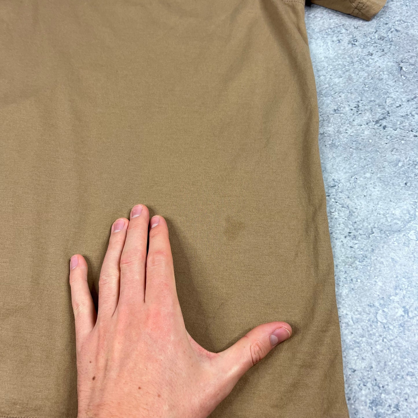 Burberry Tan Spellout T-Shirt Large 25”