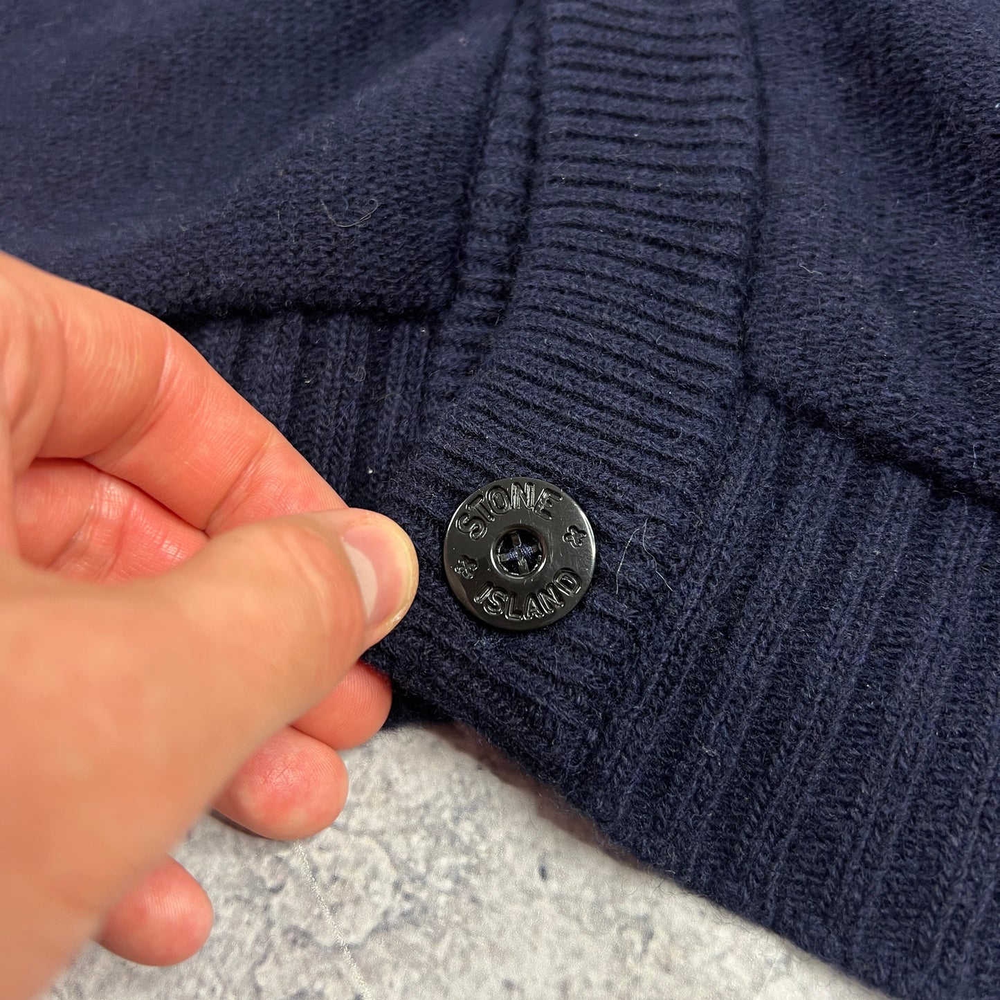 Stone Island Navy Wool Cardigan XXL 25.25”
