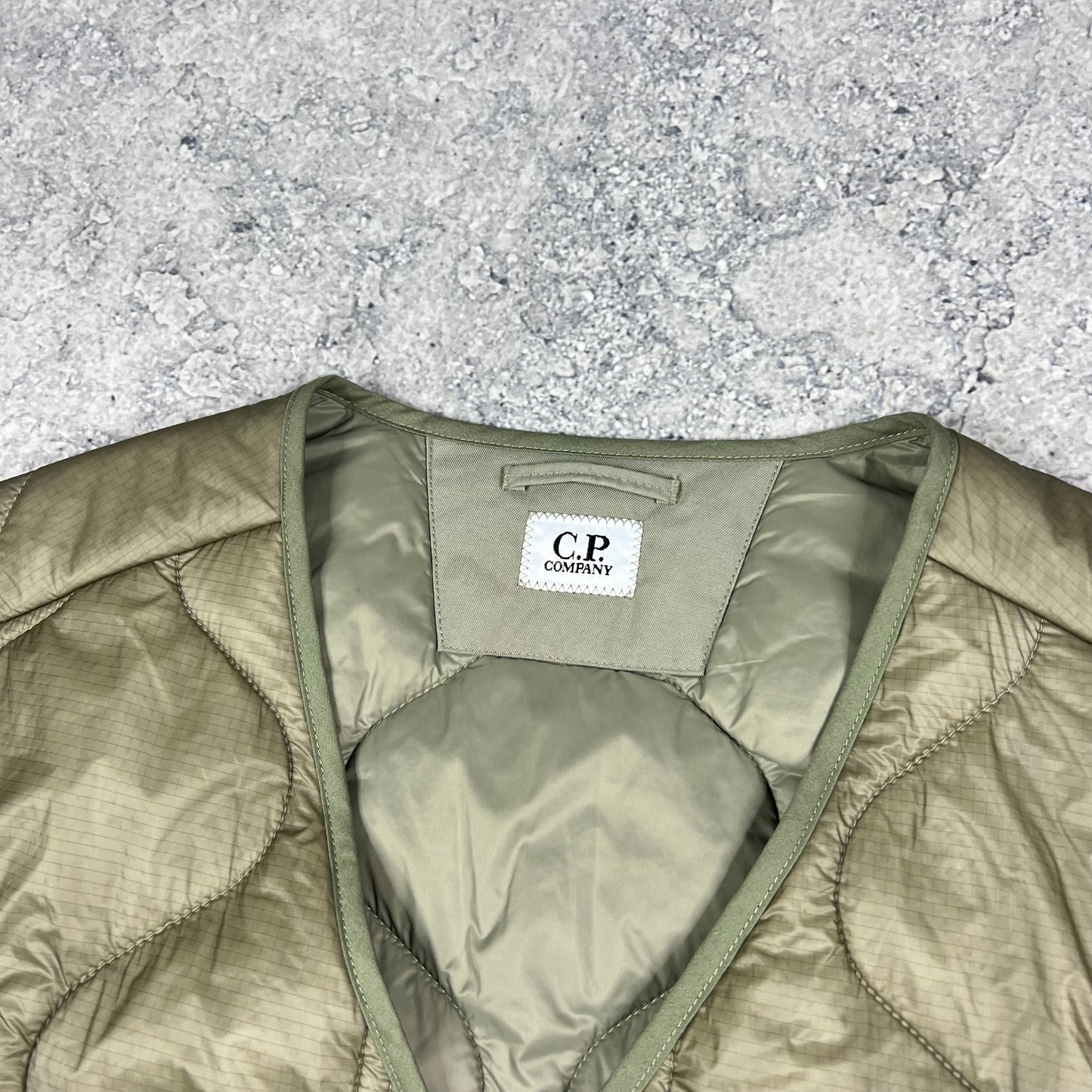 CP Company Liner Primaloft Vest XXL 25”