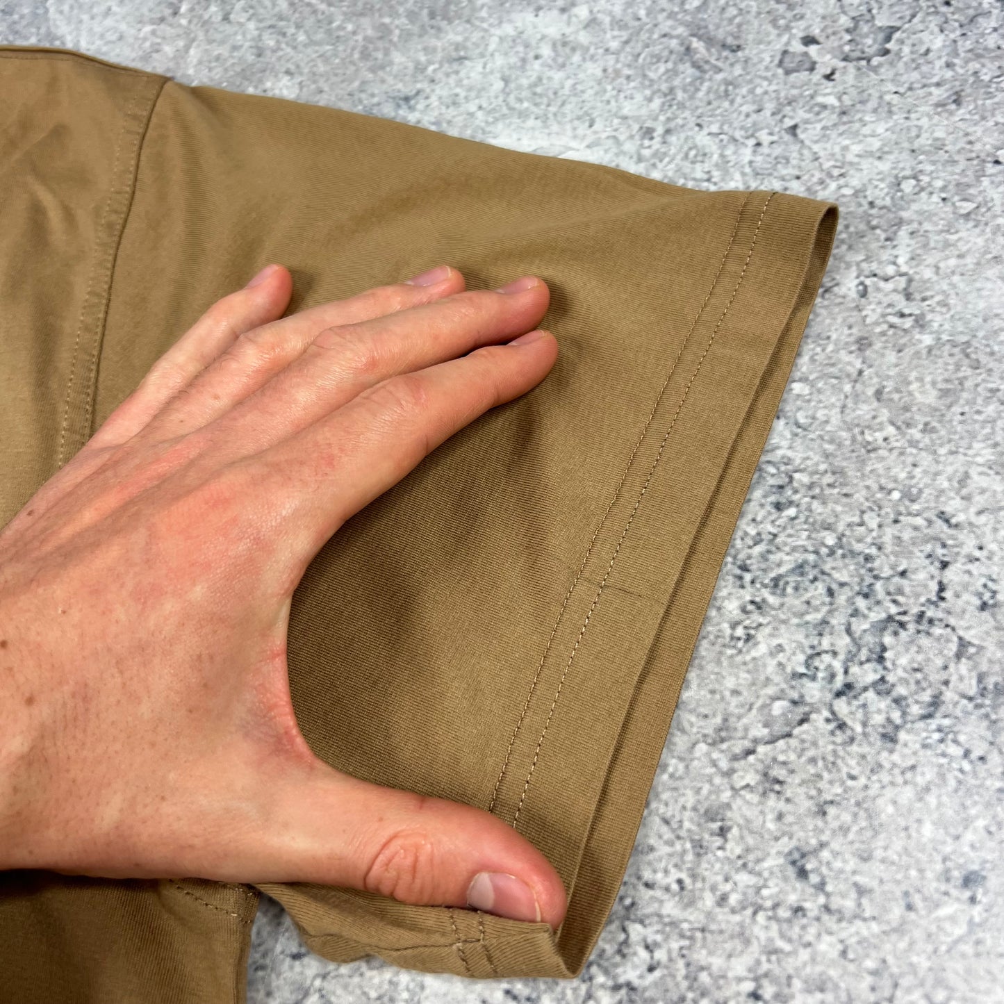 Burberry Tan Spellout T-Shirt Large 25”