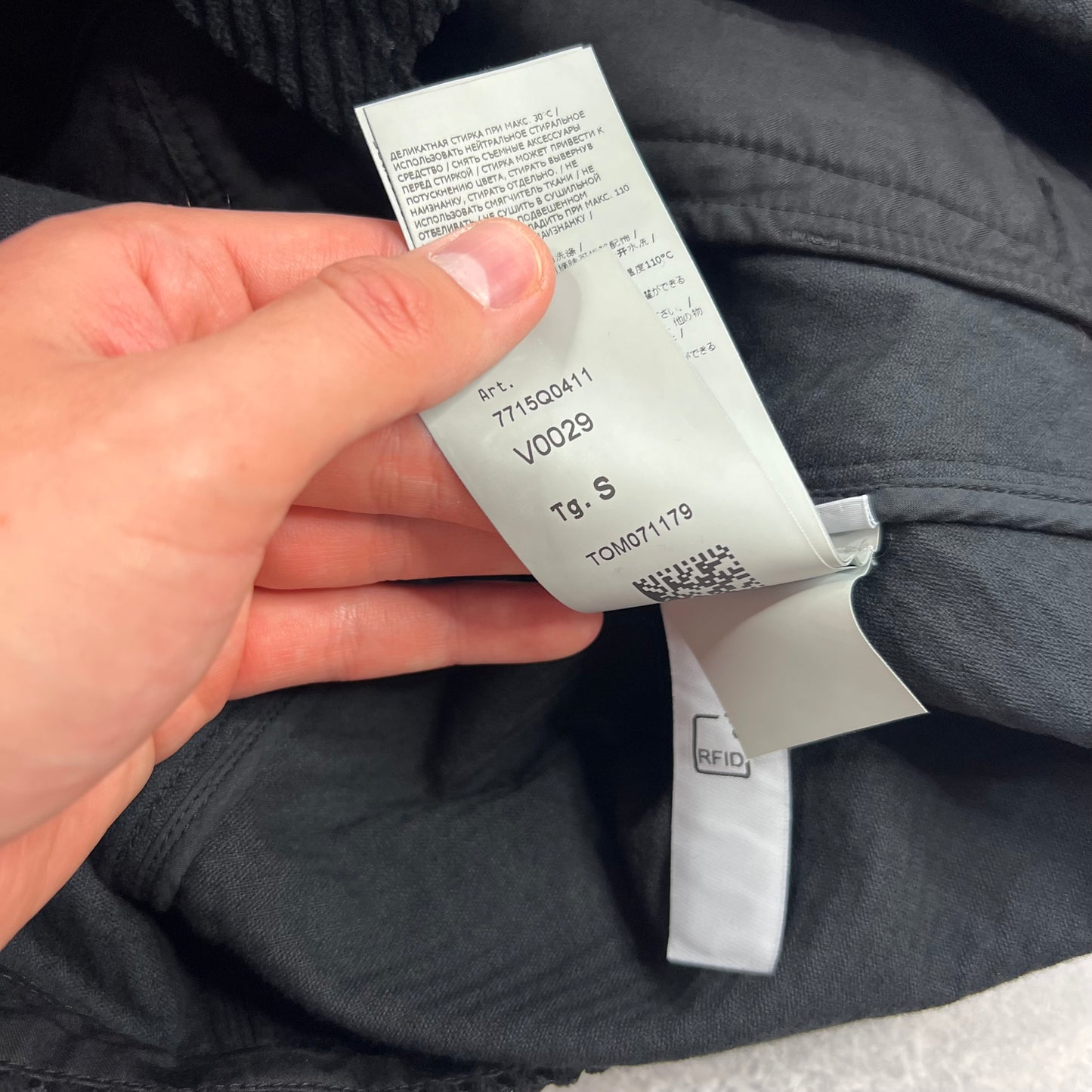 Stone Island Black Corduroy 400 Jacket Small 21.25” BNWT