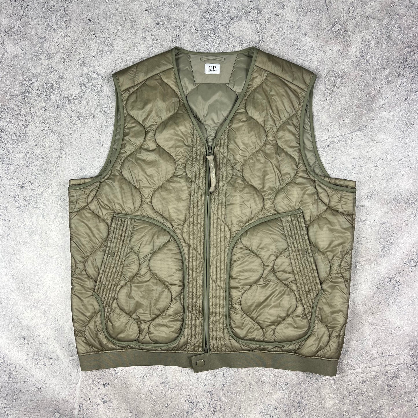 CP Company Liner Primaloft Vest XXL 25”