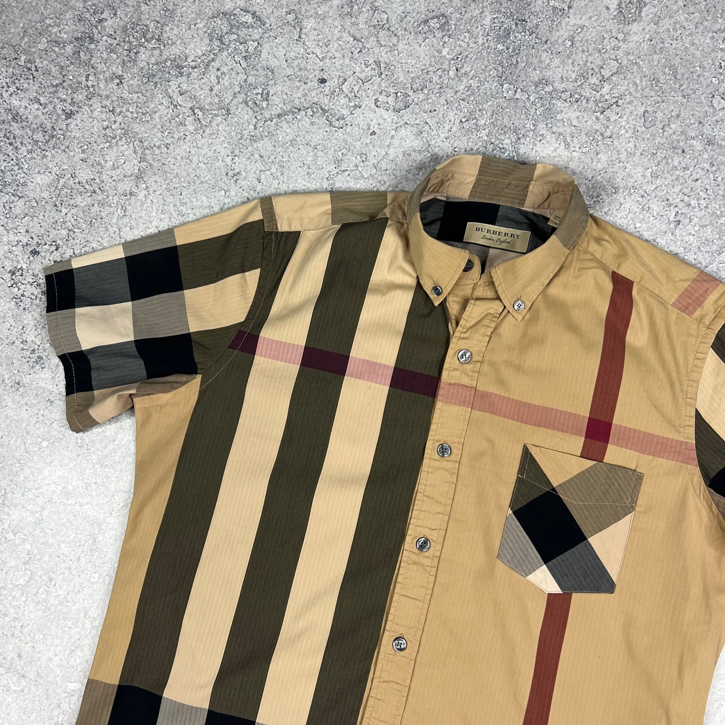 Burberry Short Sleeve Check Shirt Medium 21.75”