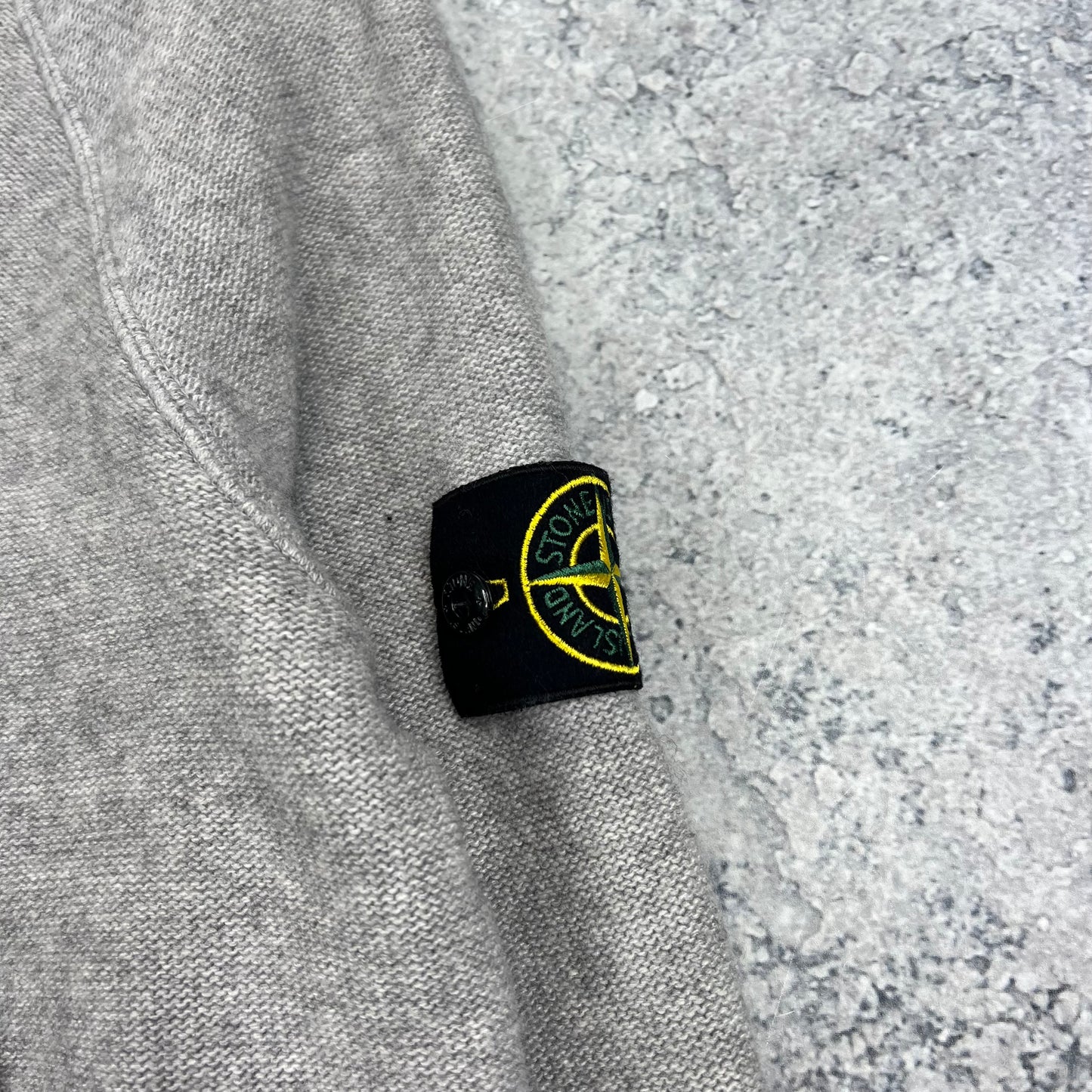 Stone Island Grey Knit Pullover Hoodie Medium 20.5”